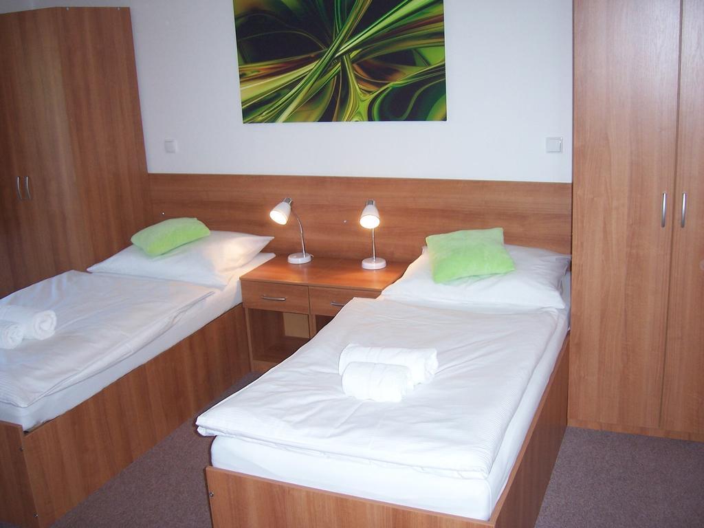 Penzion Jecminek Cervena Voda Room photo